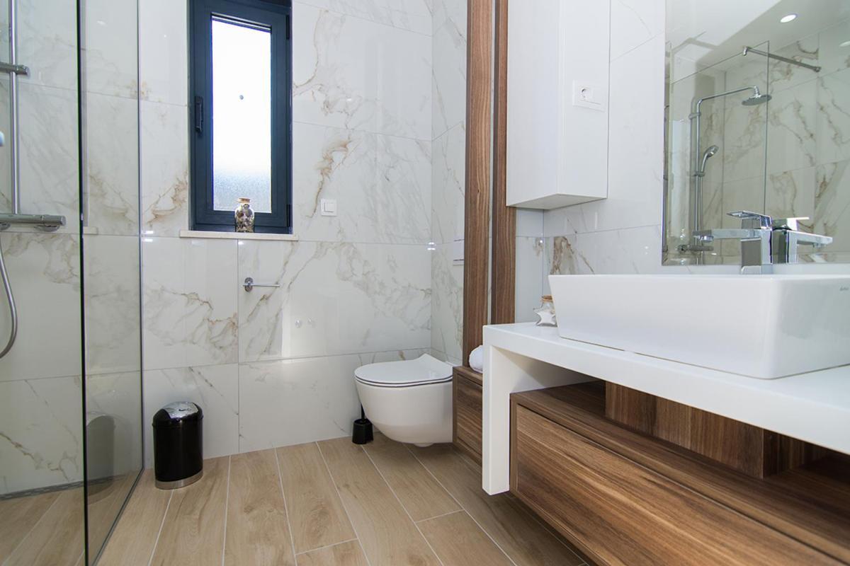 Villa 21 A Trogir Eksteriør bilde